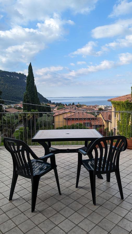 Апартаменты Terrazza Di Garda - Regarda Travel Экстерьер фото